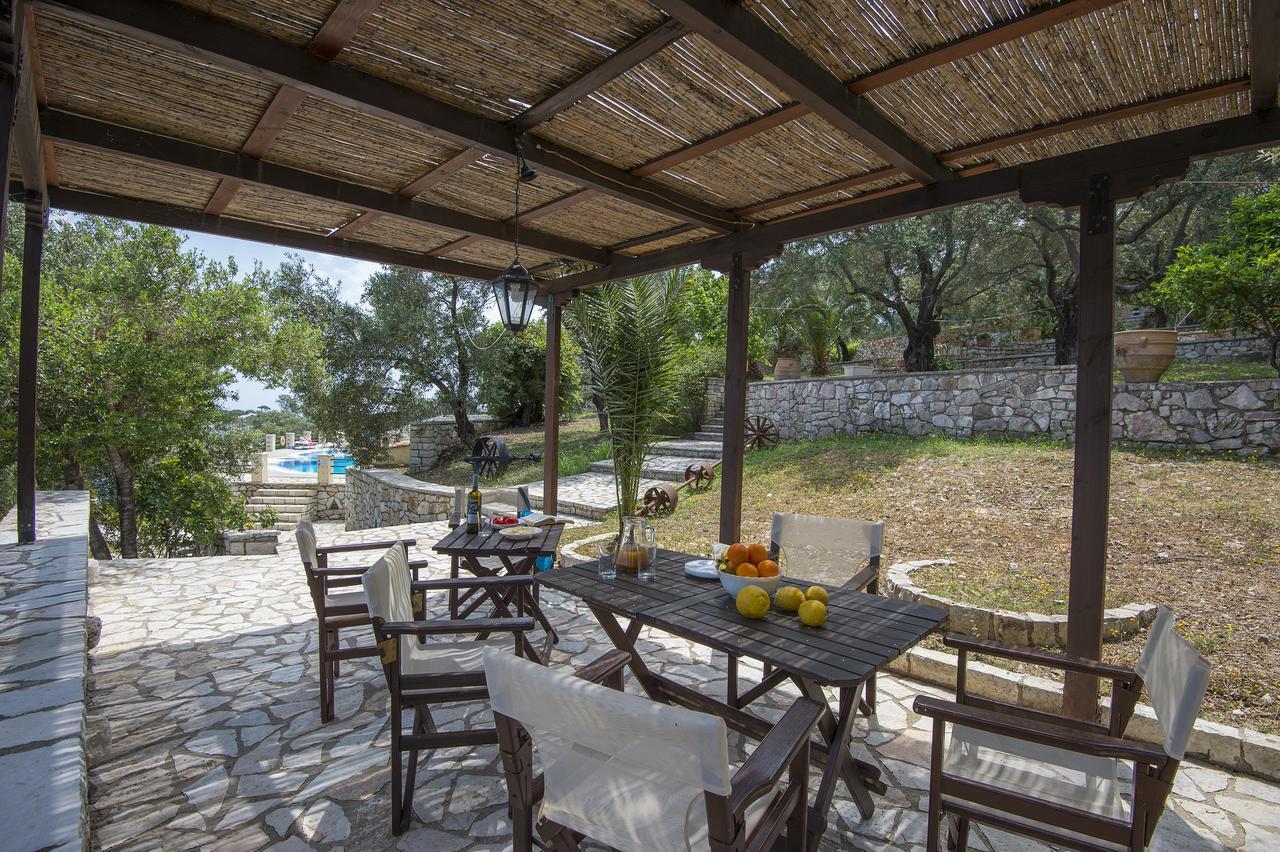 Kipos Villas Гайос Екстериор снимка