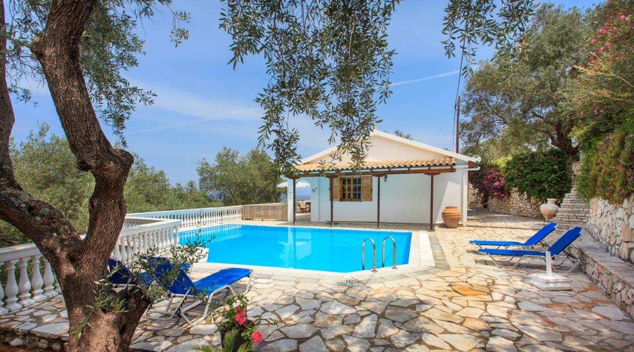 Kipos Villas Гайос Екстериор снимка