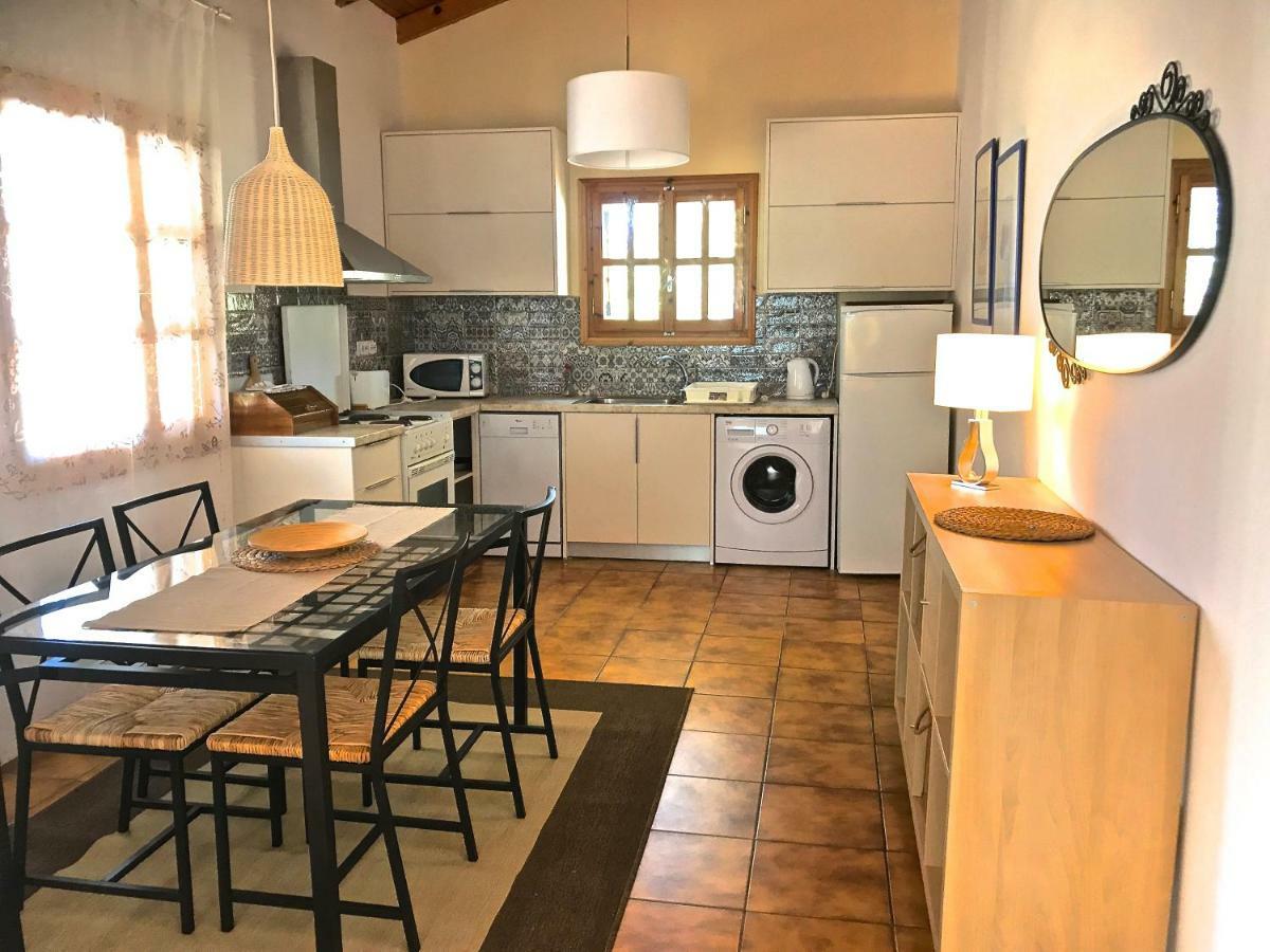 Kipos Villas Гайос Екстериор снимка