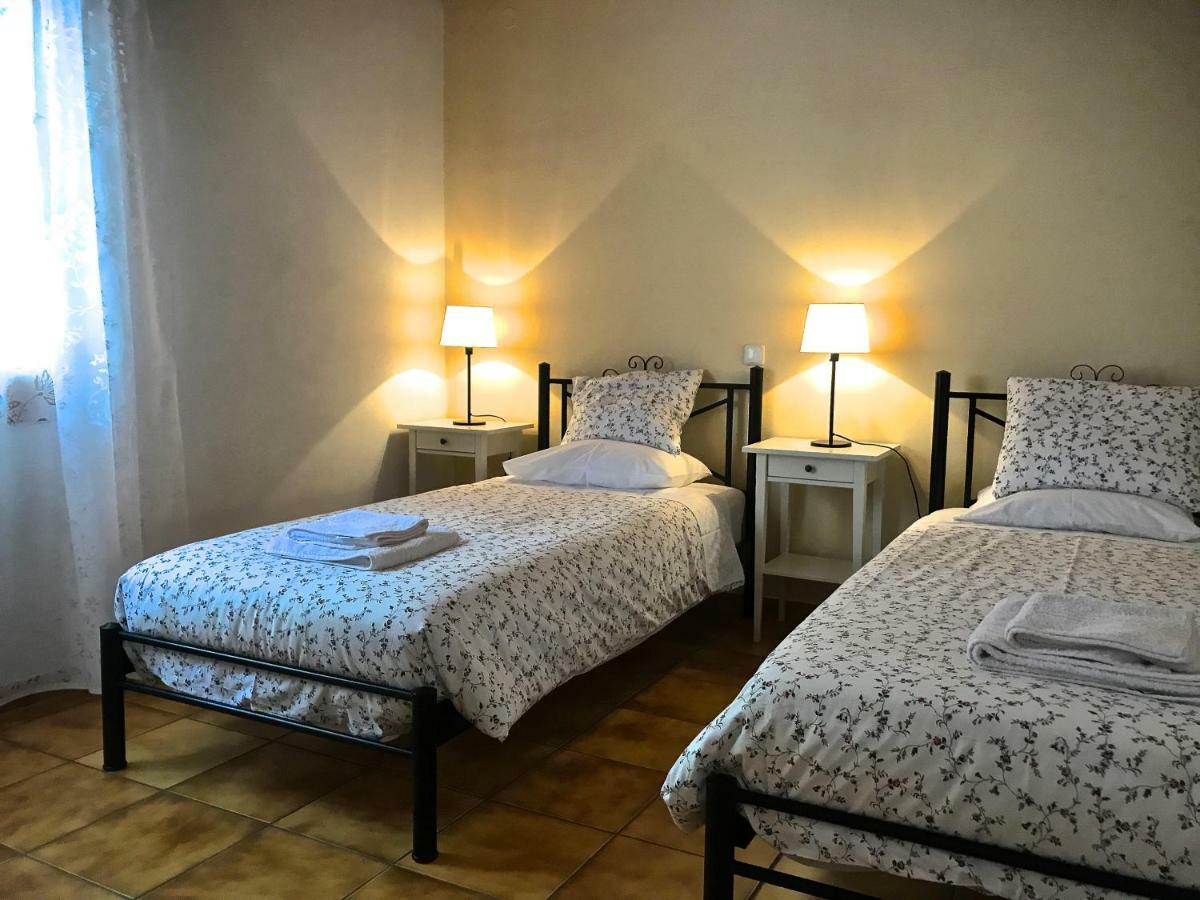 Kipos Villas Гайос Екстериор снимка