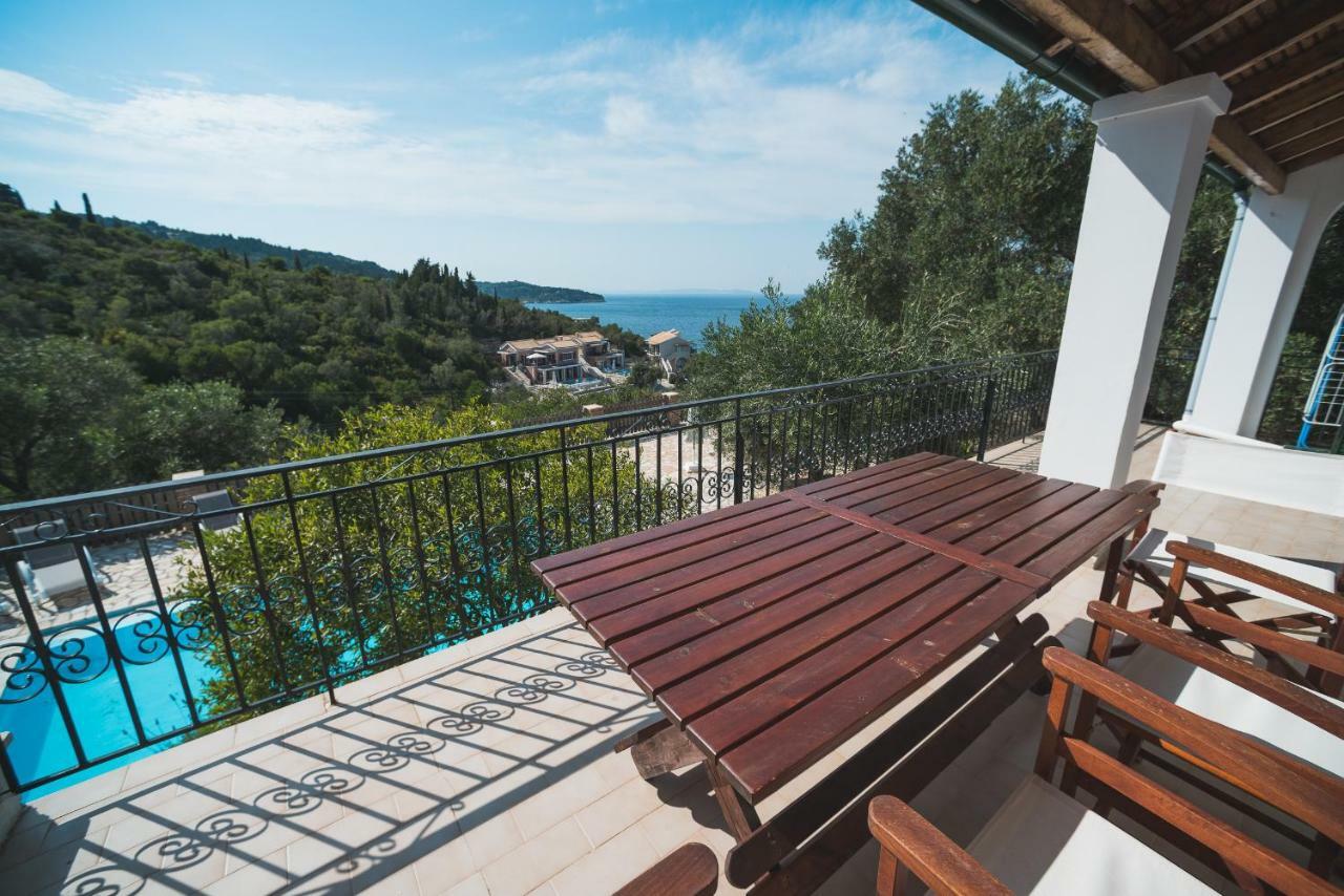Kipos Villas Гайос Екстериор снимка