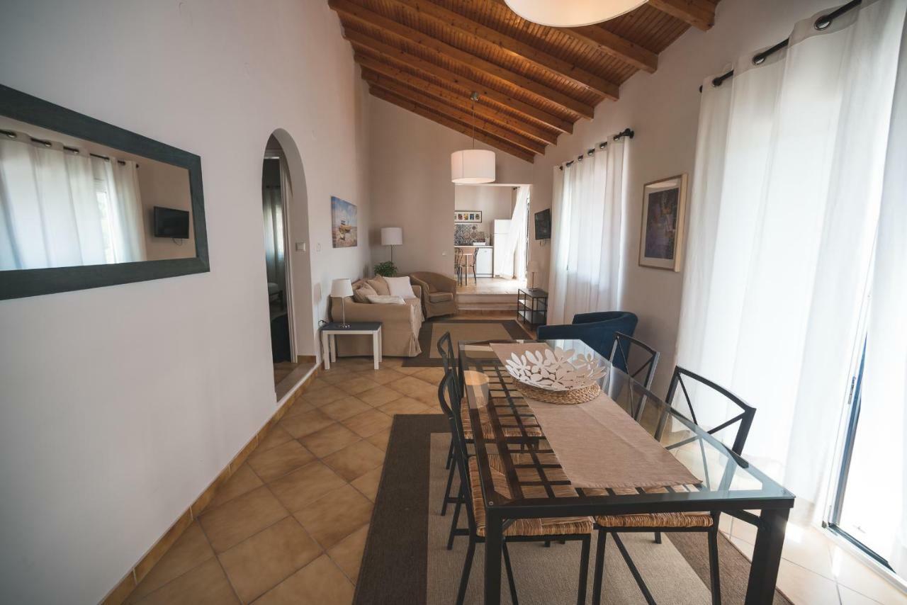 Kipos Villas Гайос Екстериор снимка